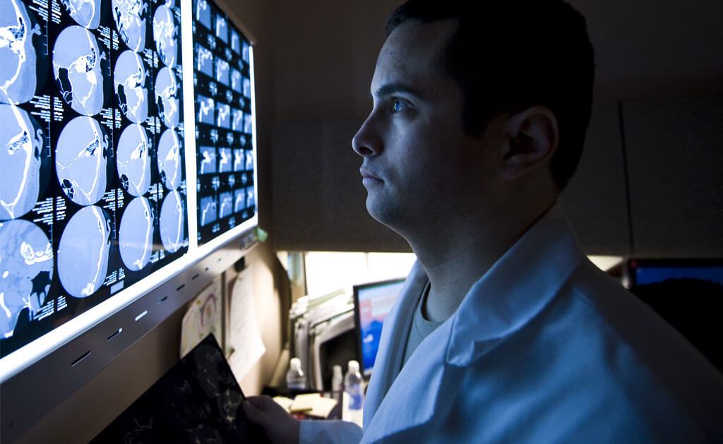Accident and injury lawyer for traumatic brain injury